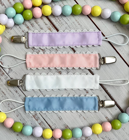 Paci Clips