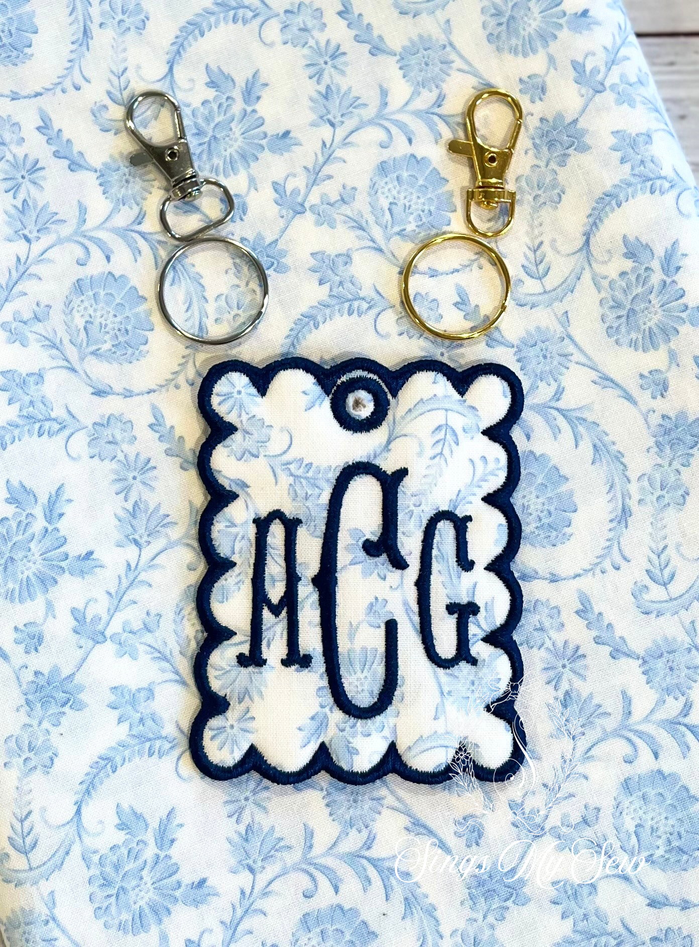 Rectangle Scalloped Name Bag Tag