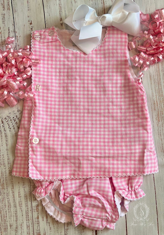 Gingham Diaper Set