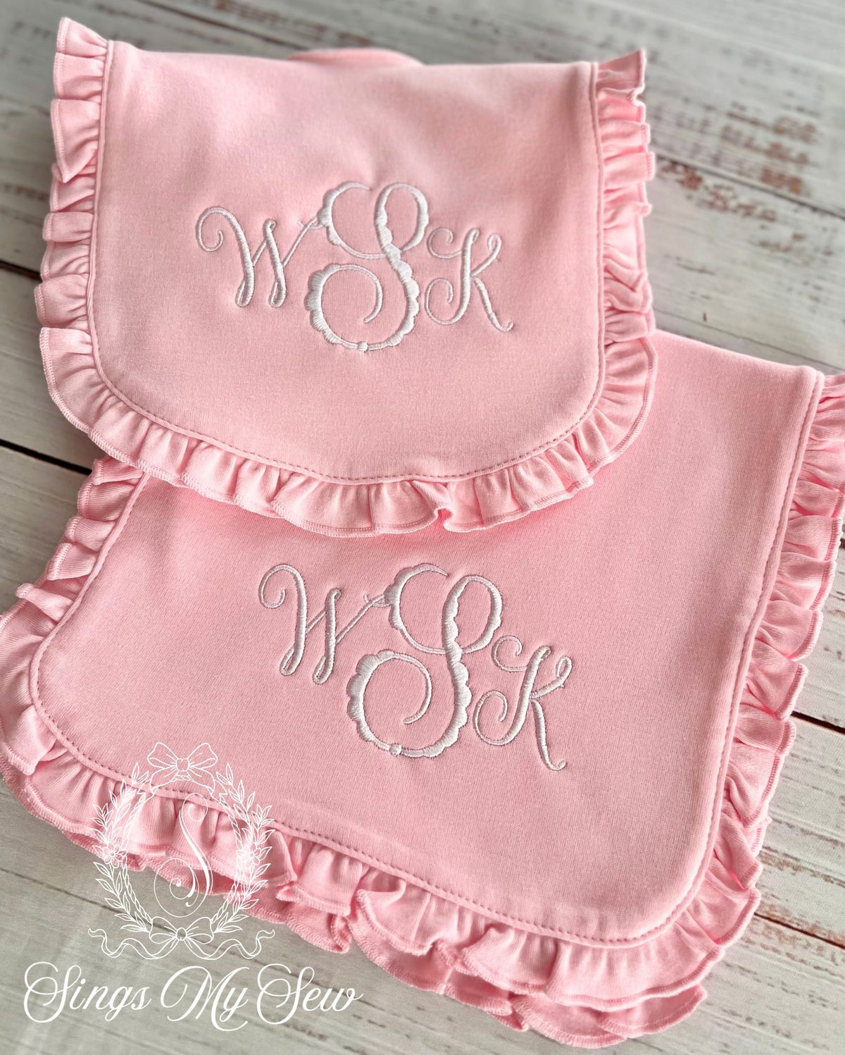 Ruffle Bib & Burp Cloth (Pink)